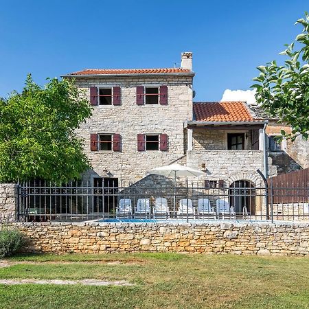 Villa Maria Oprtalj エクステリア 写真