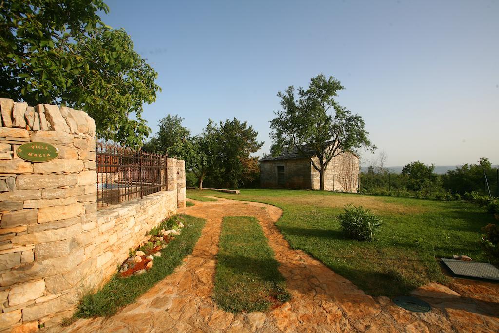 Villa Maria Oprtalj 部屋 写真